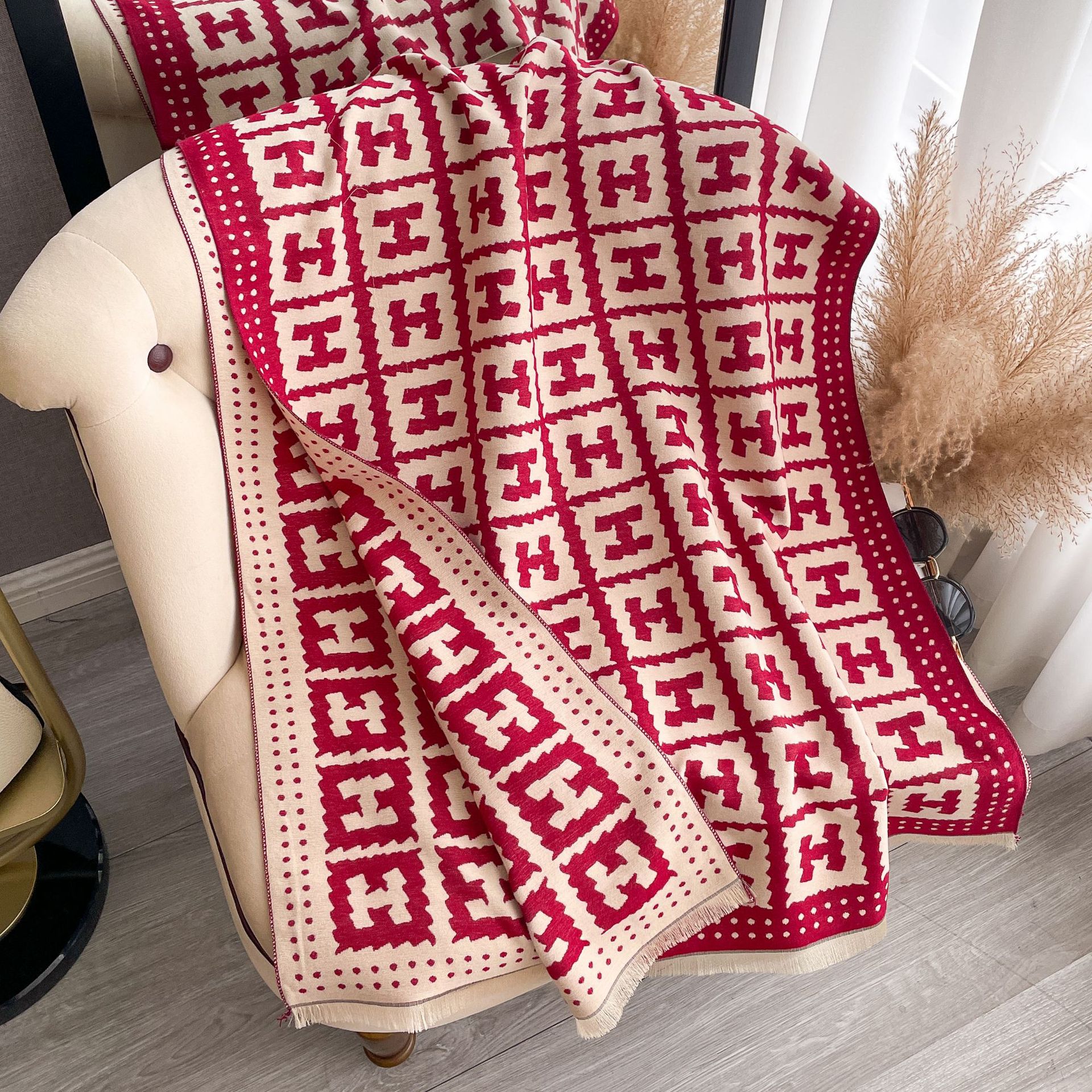 2024 imitación de cachemira otoño invierno cálido gran capa de sopa de estilo europeo y americano color clásico moda simple bufandas de letras para mujeres