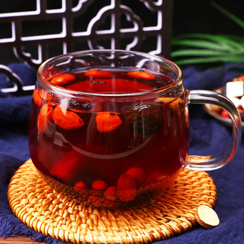 Ginseng and Huangjing Mulberry Tea Black Bean, Black Sesame and Huangjing Tea Raspberry Ginseng and Black Plum Health Tea Small Can