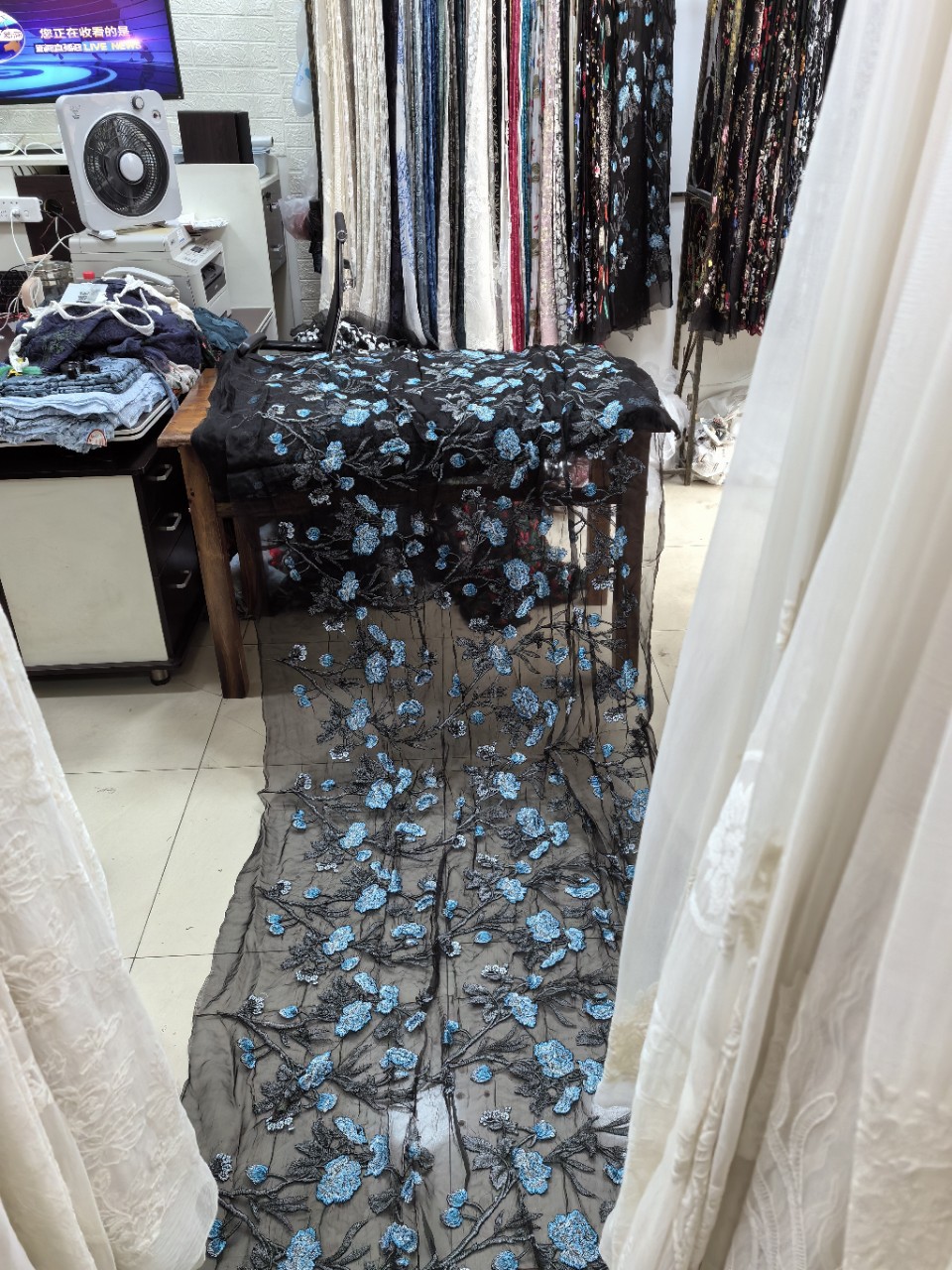 国风真丝欧根纱绣花面料上市中刺绣立体绣绗绣拼接立体绣花珠绣