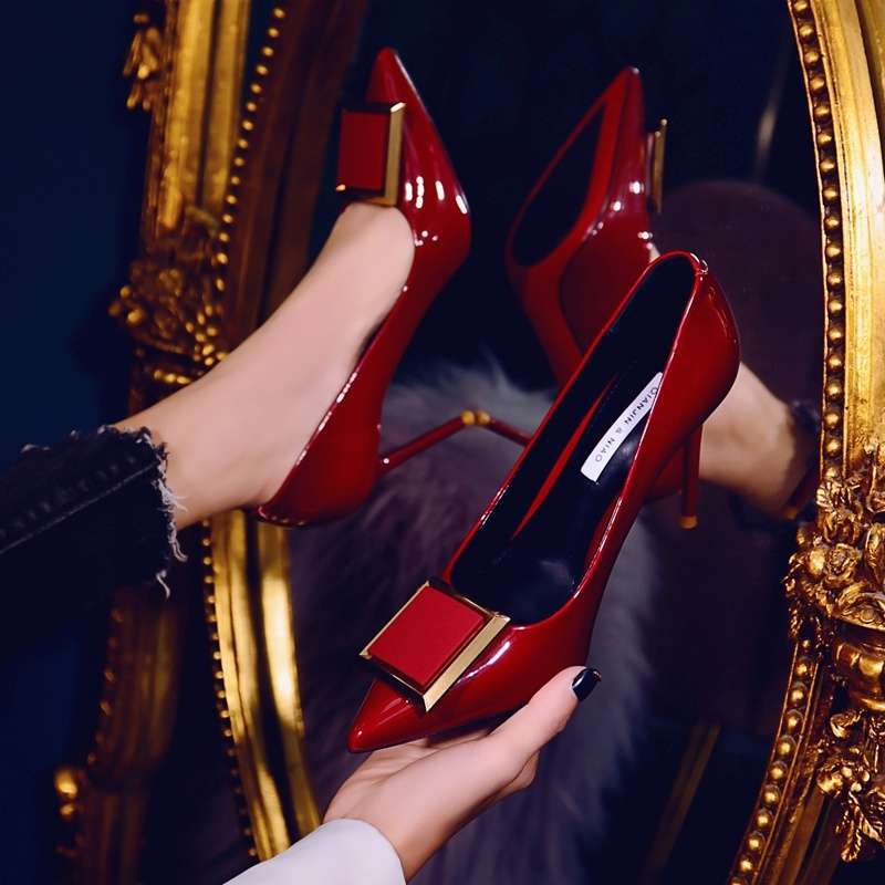 High Heels Women's Burgundy Sexy Stiletto Heels 2025 Spring New Professional Patent Leather Shoes Fashionable Pointed Toe Square Buckle Women's Shoes