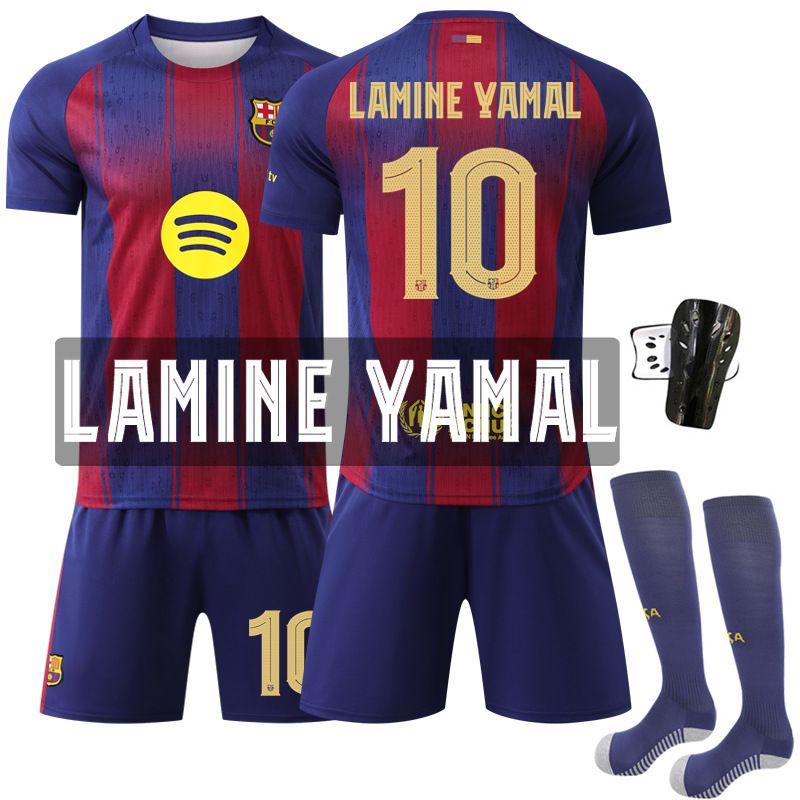 Size 10 yamal with socks + protective gear