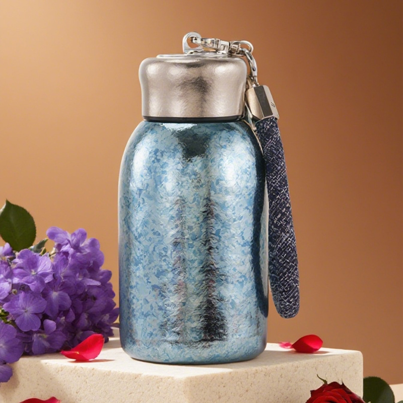 Taza de aislamiento de titanio puro de alto valor nominal de doble capa de titanio taza de bolsillo creativa taza de agua compacta y conveniente taza de negocios de alta calidad para hombres y mujeres