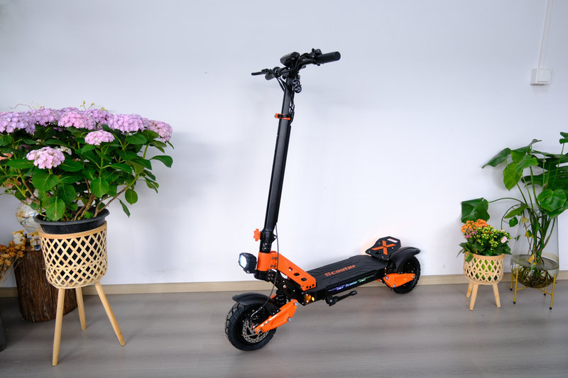 Adult Mini Foldable Electric Scooter, High-Power Portable Electric Scooter, Long-Range Small Electric Vehicle