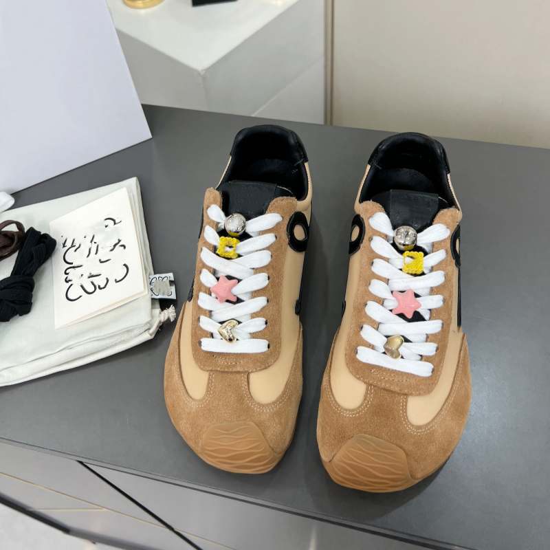 2025 Super Popular Yang Mi Same Style Inner Heightening Retro Agan Training Shoes Women's Summer Breathable Thick-Soled Sports and Casual Shoes