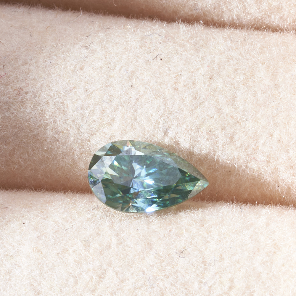 Peras / gotas de agua color azul-verde Moissanite con certificado de cintura tamaño tarjeta de plata negra / joyería de oro K