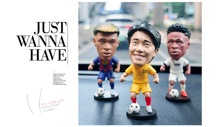 Shaolin Kung Fu Female Football Player Action Figure Car Ornament Gift for Boys Celebrity Character Spring-Loaded Bobblehead
