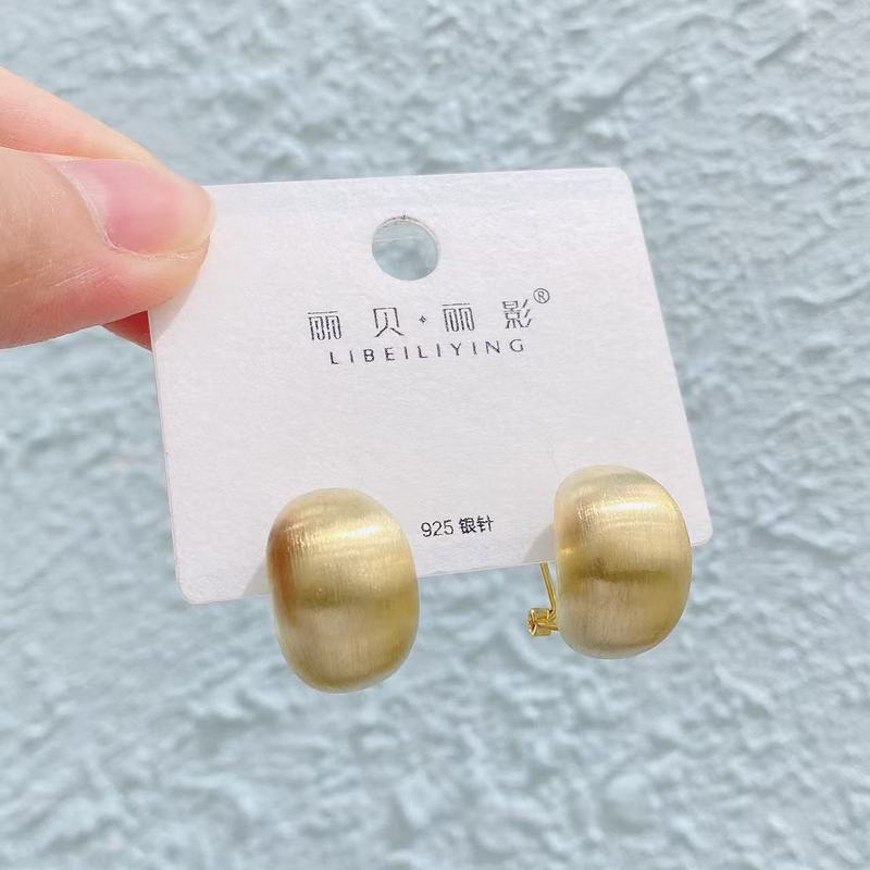Liyin/Libeliying S925 シルバー針 C タイプイヤリングハイエンドファッション個性ニッチイヤリング女性のためのヨーロッパとアメリカの INS|undefined