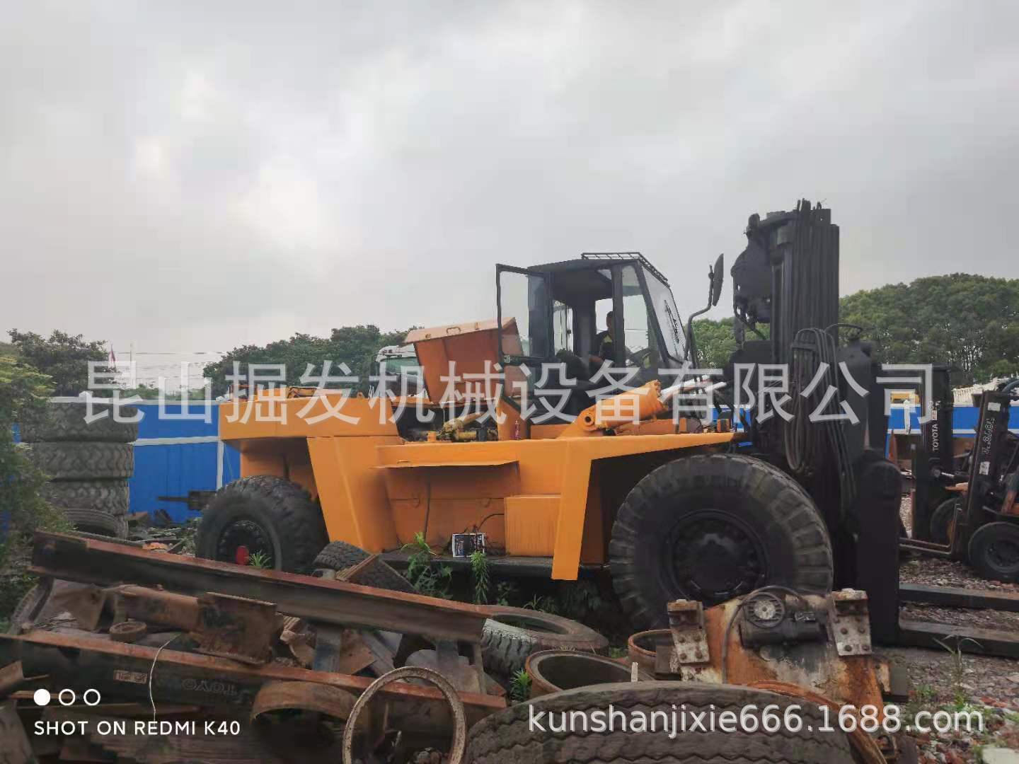 二手三菱30吨叉车 升高3米 低门架