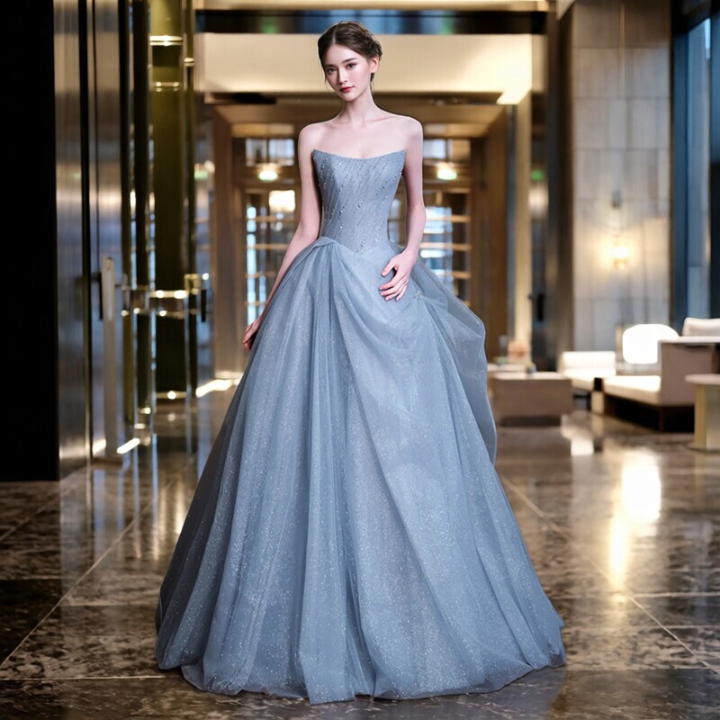 Evening gown, blue strapless dress, high-end and luxurious, suitable for engagement ceremonies, toasting events, hosting banquets, annual meetings, performances, and adult ceremonies, perfect for autumn