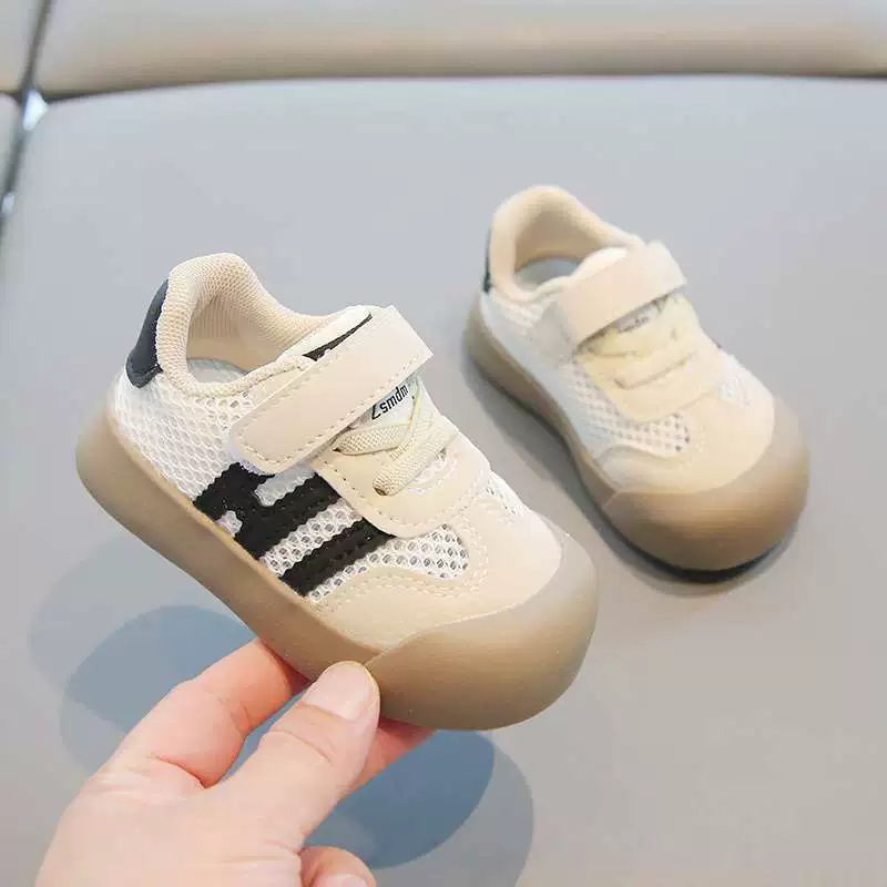 2025 новые летние стильные кроссовки для малышей 0-1-4 лет, дышащие сетчатые туфли для малышей, нескользящая мягкая подошва, функциональная обувь