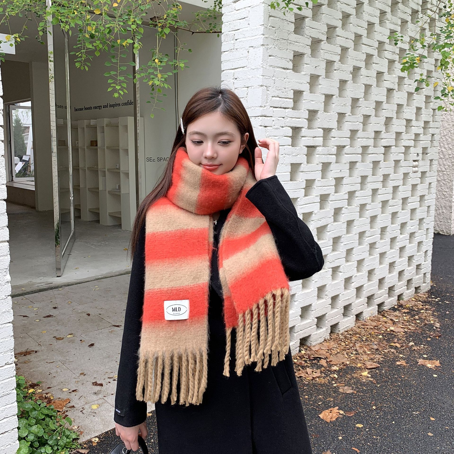 Corea del Sur AC rayas de color combinado bufandas de cachemira 2024 nuevo otoño invierno moda versátil pareja calentamiento buñuelo