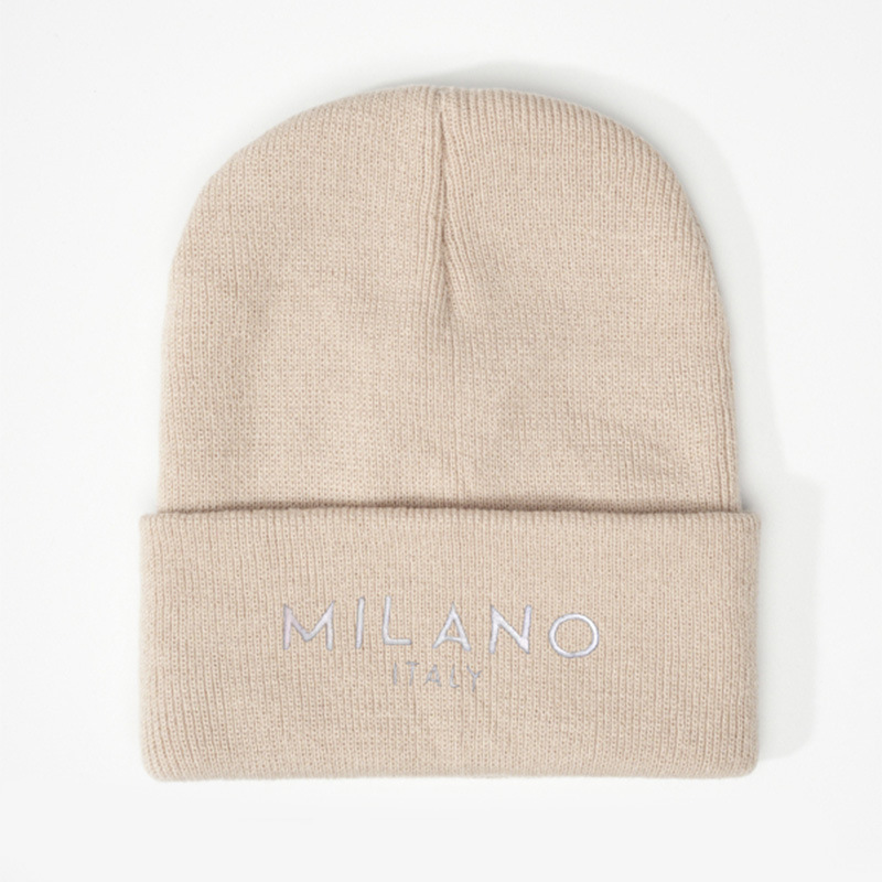 Nuevo bordado MILANO sombrero de punto caliente popular sombrero de punto casual coreano