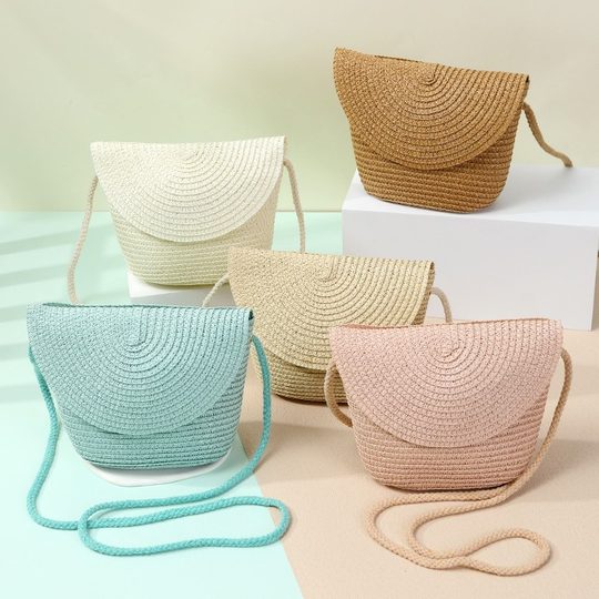 Girls Cute Straw Bag Mobile Phone Crossbody Coin Purse 2025 New Summer Seaside Handwoven Shell Bag