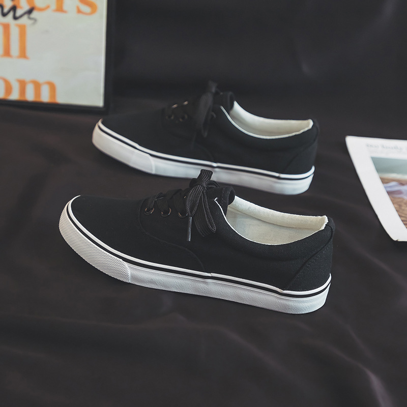 Harajuku versátil zapatos negros para mujeres 2026 nuevos zapatos de pizarra super caliente zapatos de lona samurai negro zapatos casuales para parejas