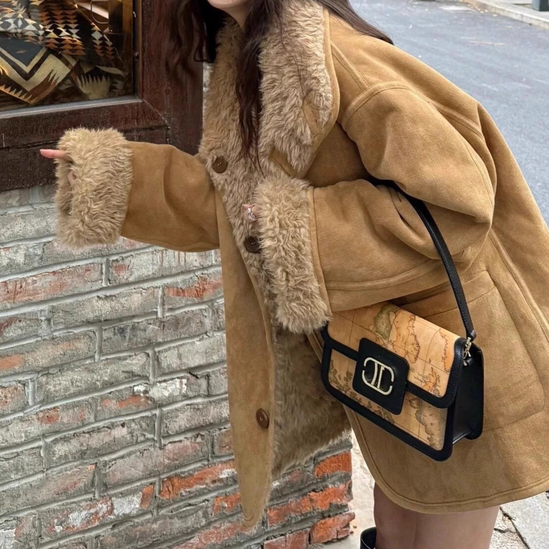 Winter New Loose Motorcycle Jacket Top Lamb Wool Thickened Reversible Fur All-In-One Fur Jacket for Women