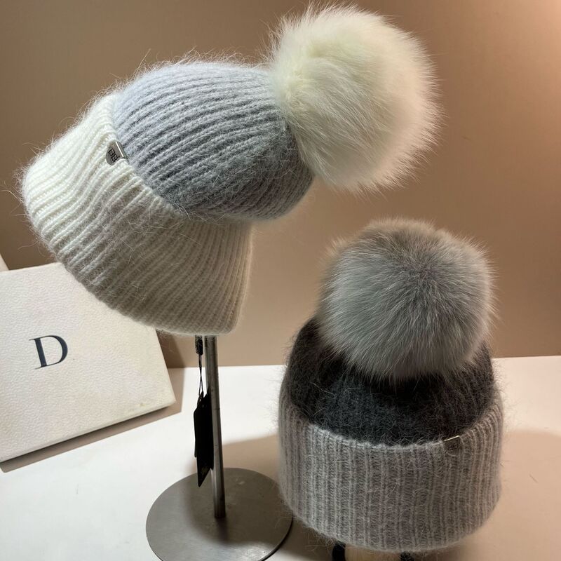 B Iceland Fox Fur Ball Winter Warm Double-Layer Thickeneded Rabbit Fur Knitted Hat for Women Korean Style Sweet Contrasting Color Ear Protection Hat