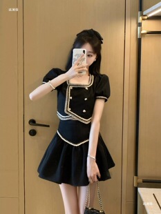 С���L���bȹŮ�ļ�2025�¿������|�͹Ÿ�С���Ӄɼ���