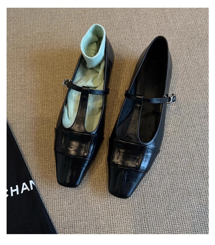 Mary Jane Leather Pumps With T-strap And Square Toe For Women_voghion.com