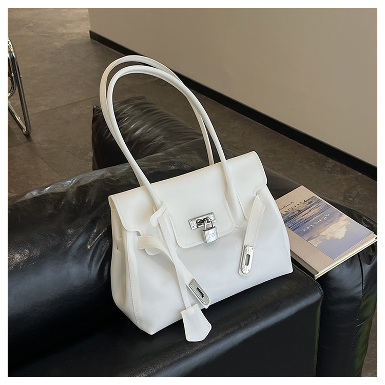 Bolsa de gelatina de gran capacidad para mujeres verano de 2026 nueva moda de dopamina Kelly bolso de moda coreano bolso de tote