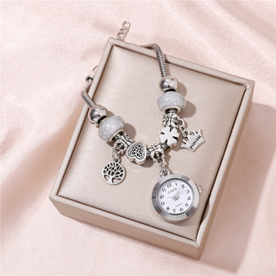 �r�д�����朵���Ůʿ���C�� �ʹڒ쉋ʯӢŮʿ�b������watch