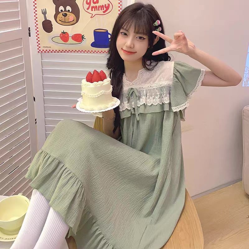 Pijamas de verano de la nueva princesa espuma simple encaje de color sólido dulce pijamas caseros al por mayor