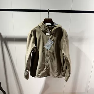 秋季新款全压胶软壳夹克防风防泼水透气整衣无缝压胶工艺夹克外套