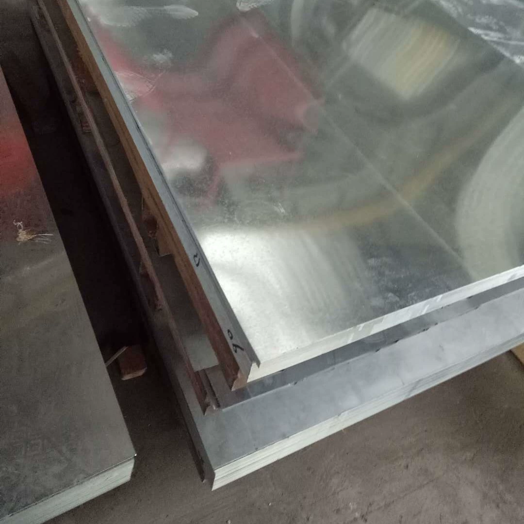 Оцинкованный лист из Чжэцзяна (Ханчжоу), оцинкованный рулонный прокат, с высоким содержанием цинка, белый железный лист, гладкий, рифленый, можно резать на плоские полосы.