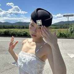 法式赫本风留洋千金闪钻小礼帽高级感百搭拍照道具帽子时尚配饰女