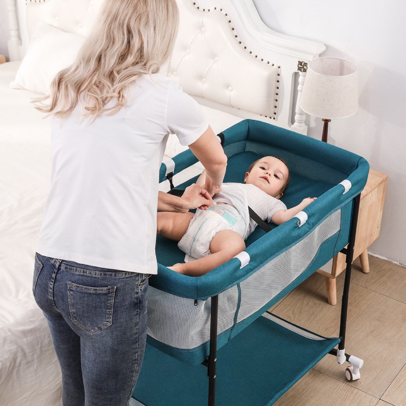Factory Wholesale Newborn Multifunctional Baby Cradle Bed Crib Mobile Portable Children's Sleeping Basket Bed European Style Folding