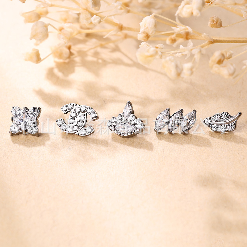 F136 Titanium Alloy Ear Studs, Finely Carved Zircon Ear Bone Studs, G23 Titanium Lip Studs, Body Piercing Jewelry detail image 10