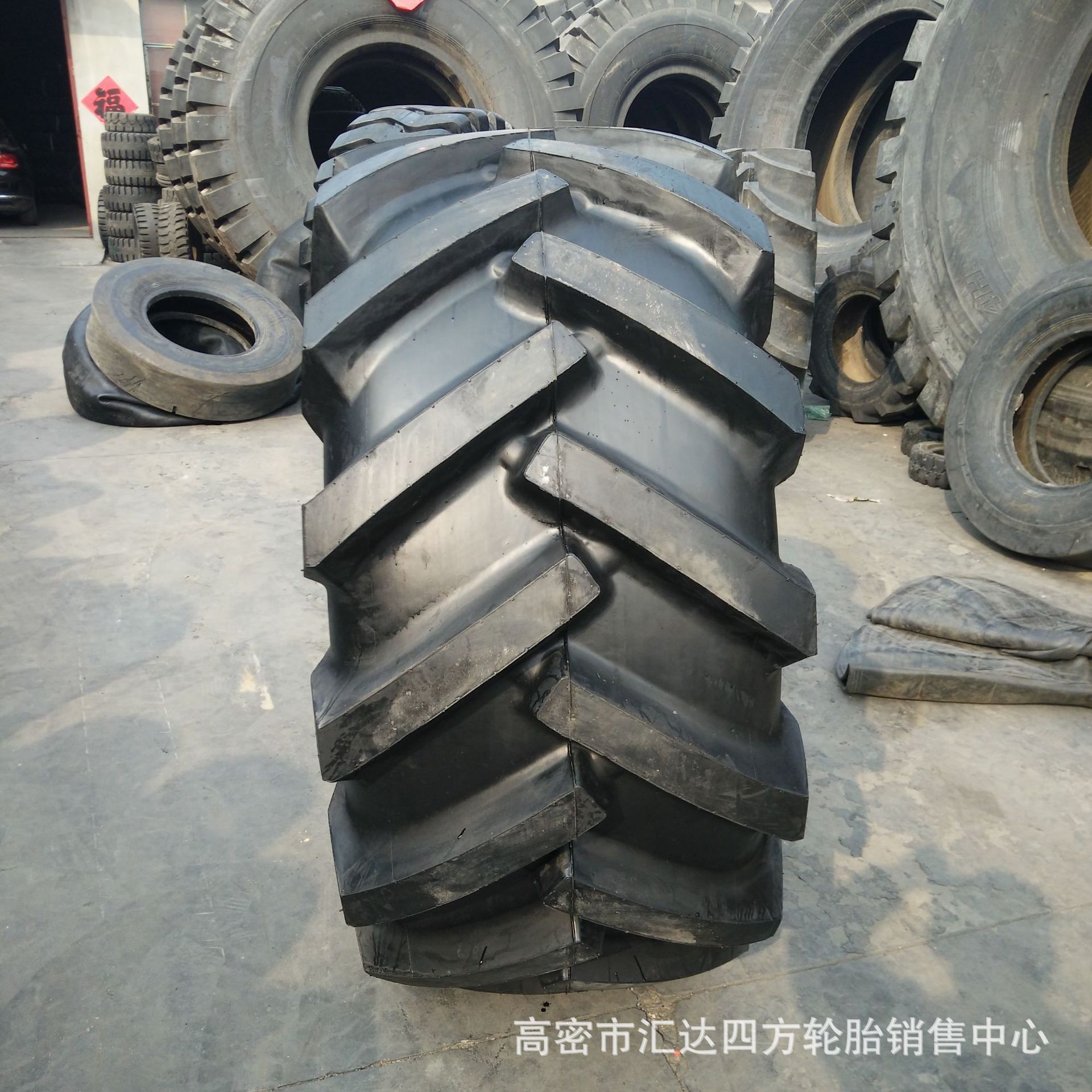 现货供应28L-26冷机工程路拌机轮胎 加宽花纹28LR26批发零售
