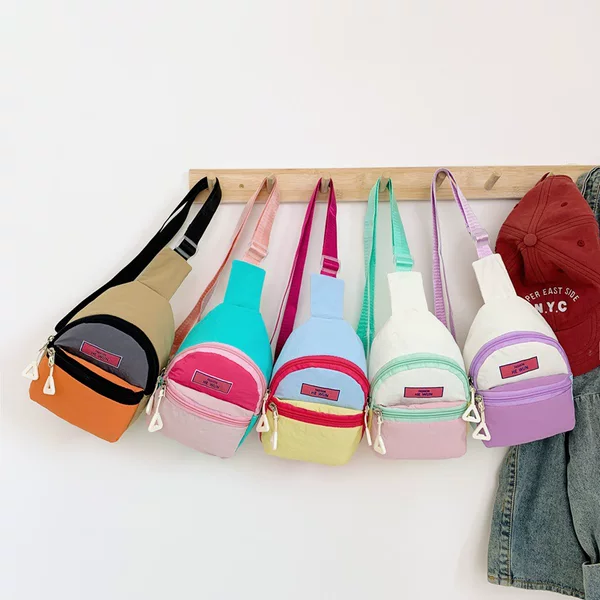 New creative dopamine-style children's crossbody bag for travel, color-blocking design, suitable for both boys and girls