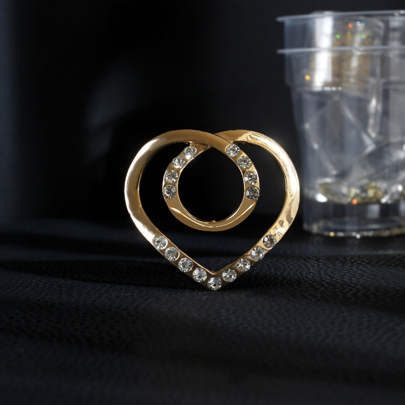 Love scarf buckle peach heart corner buckle waist magic hem clothes decoration rhinestone simple knot button shirt collar_voghion.com