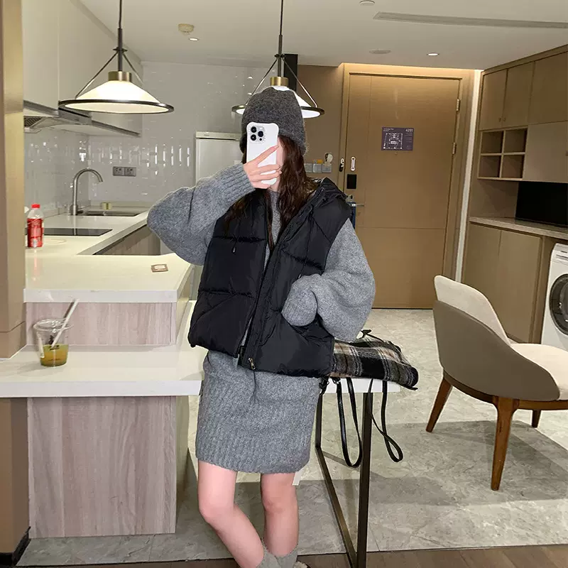 秋冬宽松季新款羽绒棉马甲女小个子连帽宽松短款背心保暖外套坎肩