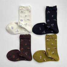 ϵľ߅ɐСmŮﶬ黨У@ˇͲmٴm