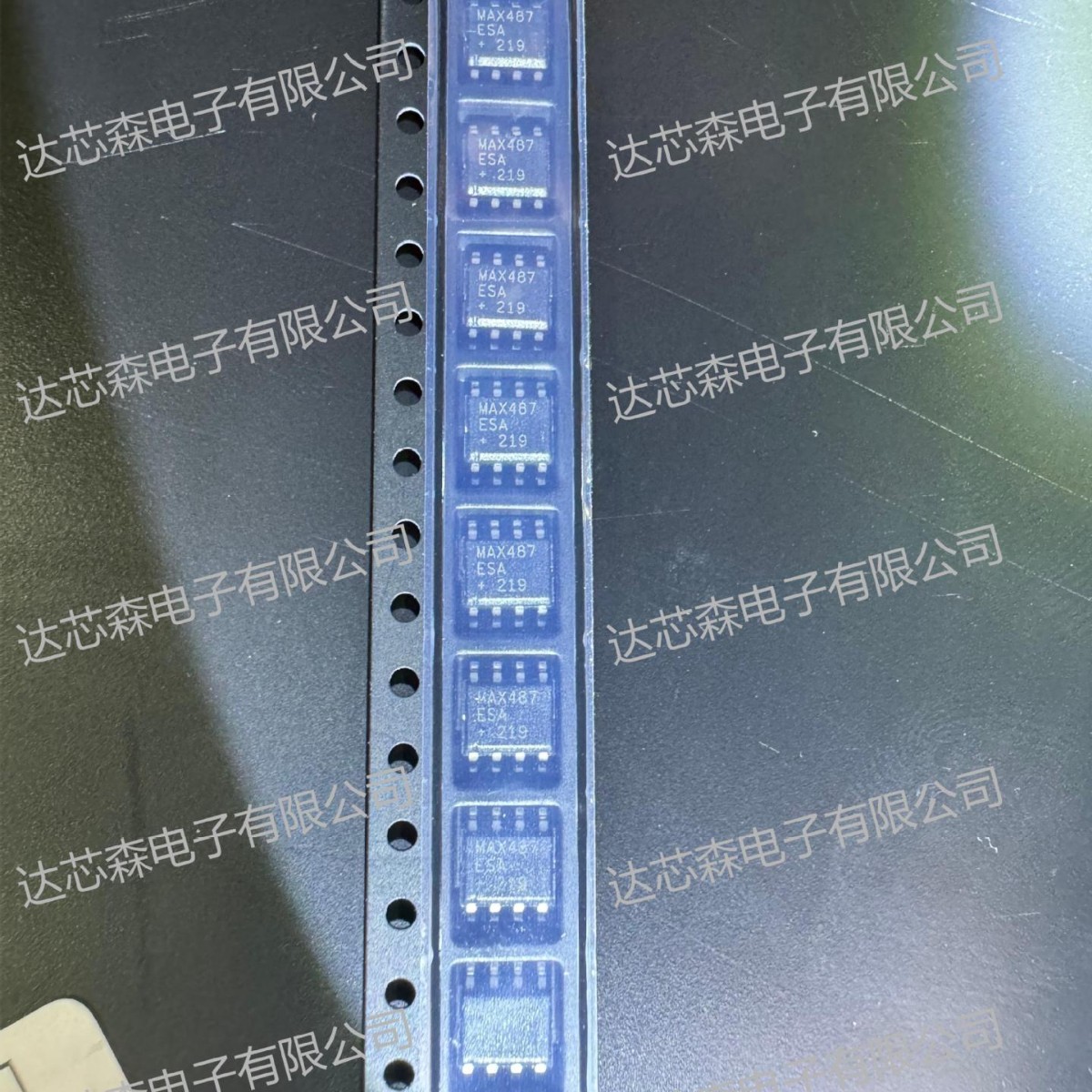 原装 MAX487ESA+T RS-485/RS-422 收发器 IC SOIC-8   现货供应