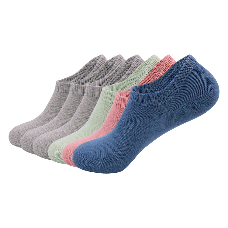 Medias de barco invisibles personalizadas de comercio electrónico transfronterizo para hombres y mujeres, medias de algodón peinadas delgadas de verano, medias casuales de color sólido para hombres