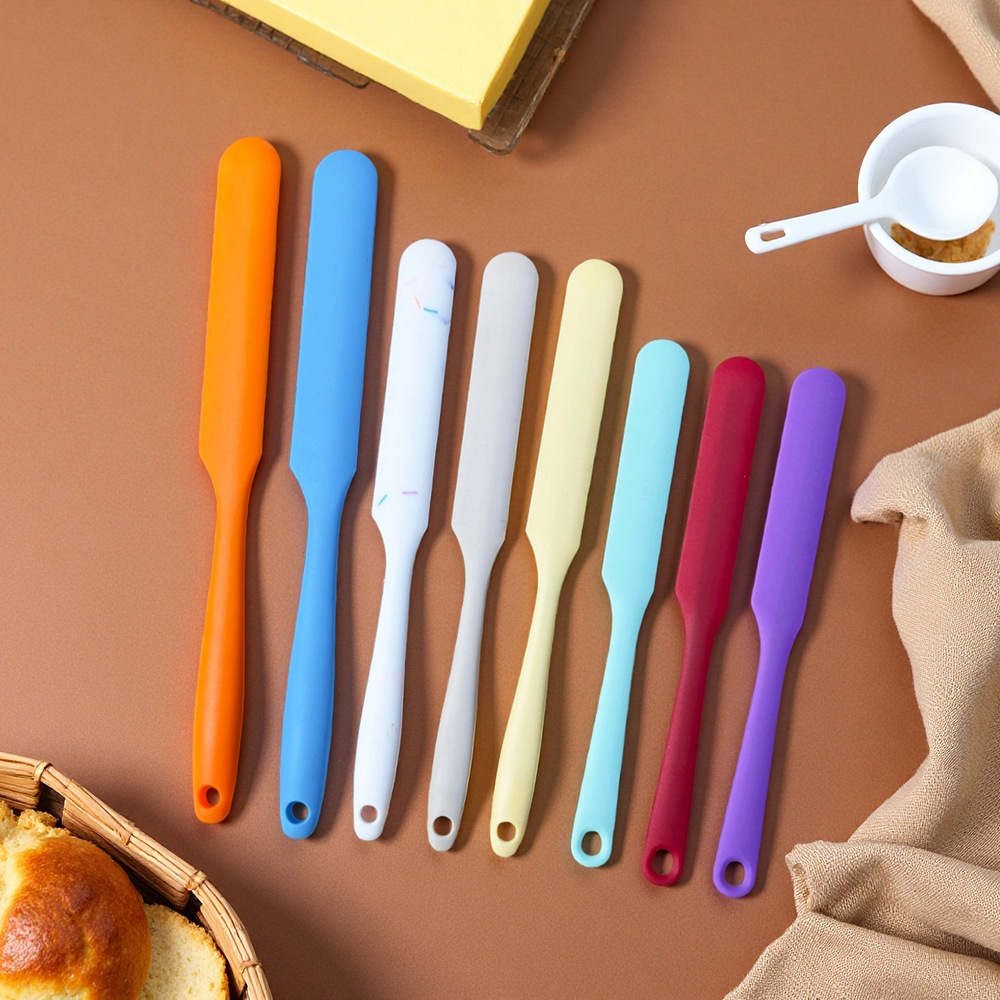 Silicone Scraper All-In-One Cream Spatula Fondant Demoulding Mixing Scraper Jam Spoon European Standard Baking Tools