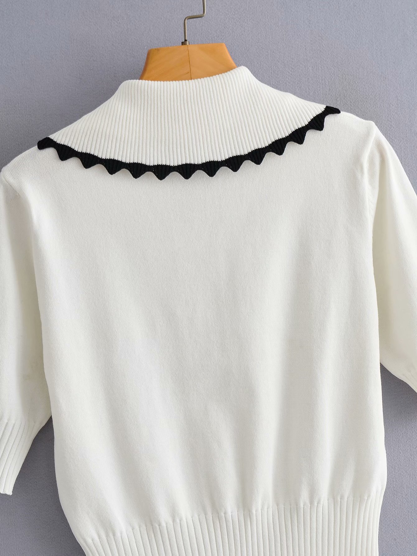 large lapel short-sleeved sweater   NSAM36906