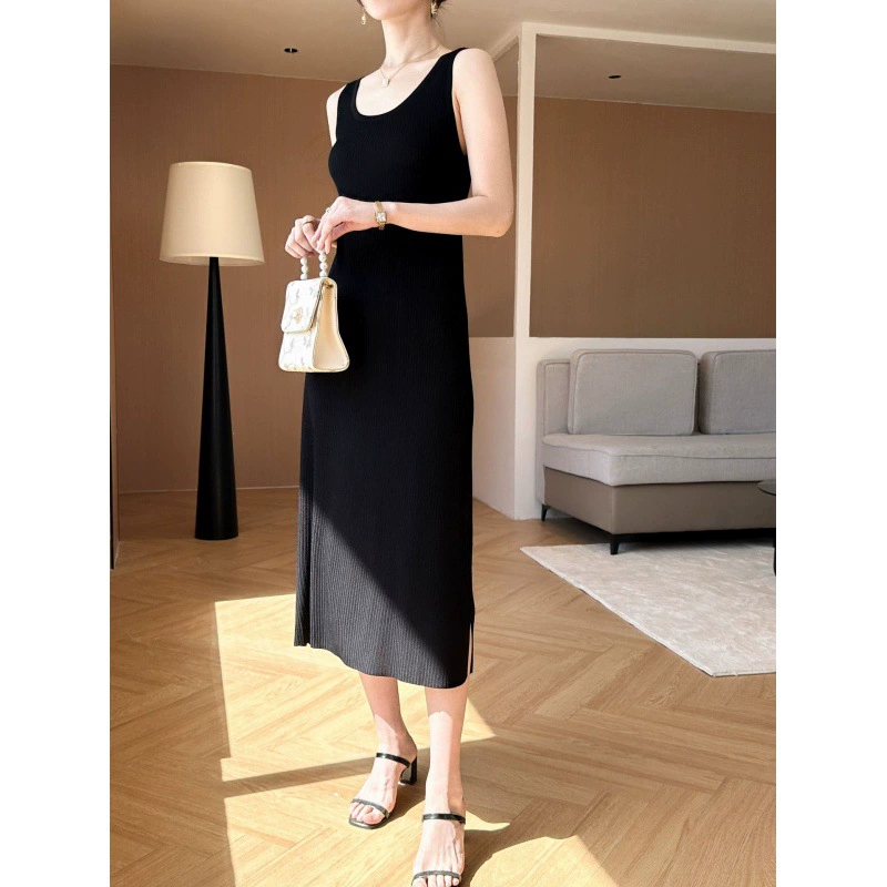 2024 весна и лето новый темперамент из бисера подтяжка платье женское спина скрещенные сплошные средние и длинные юбки без спинки U-образный вырез