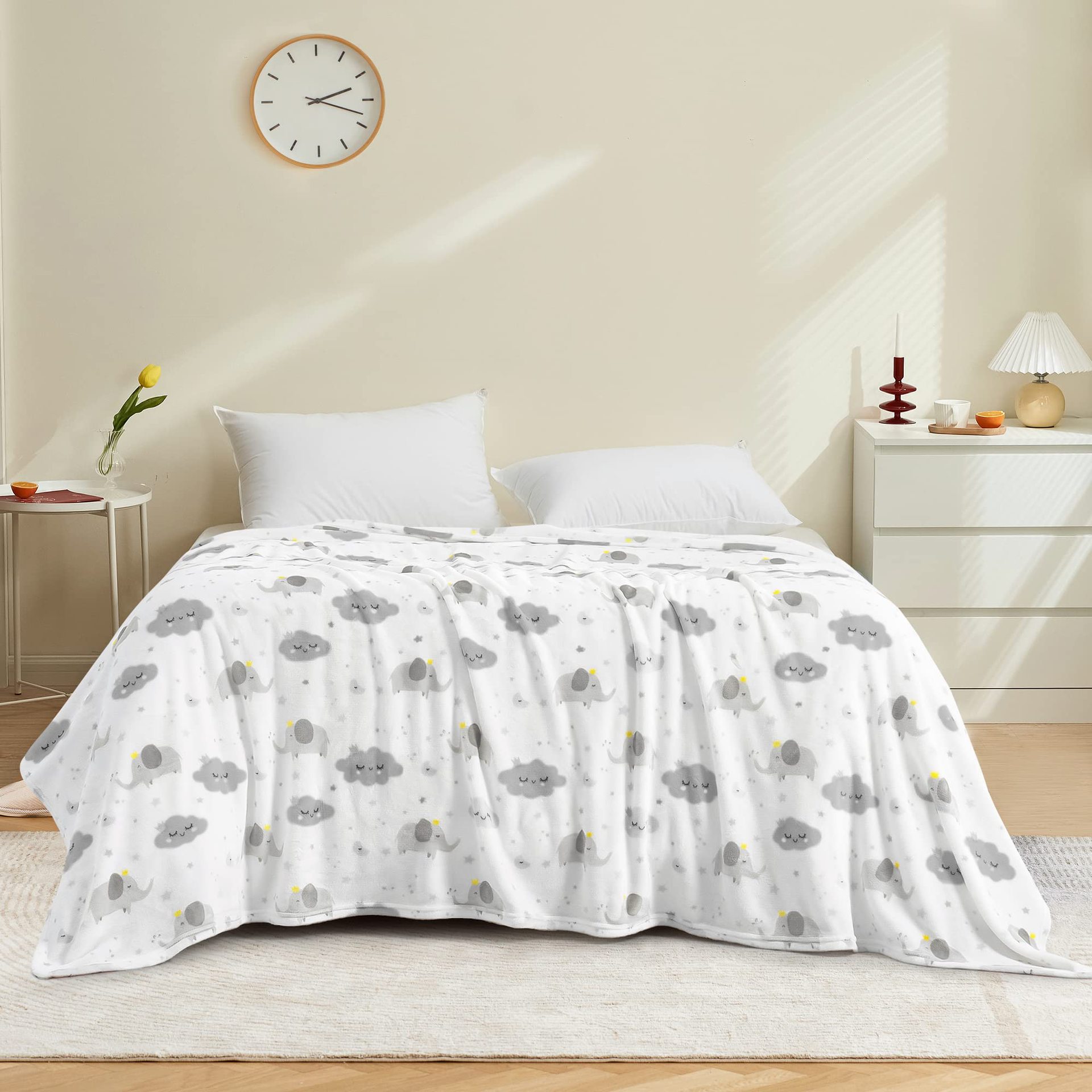 Flannel comfortable children's cute duvet for early age for boys