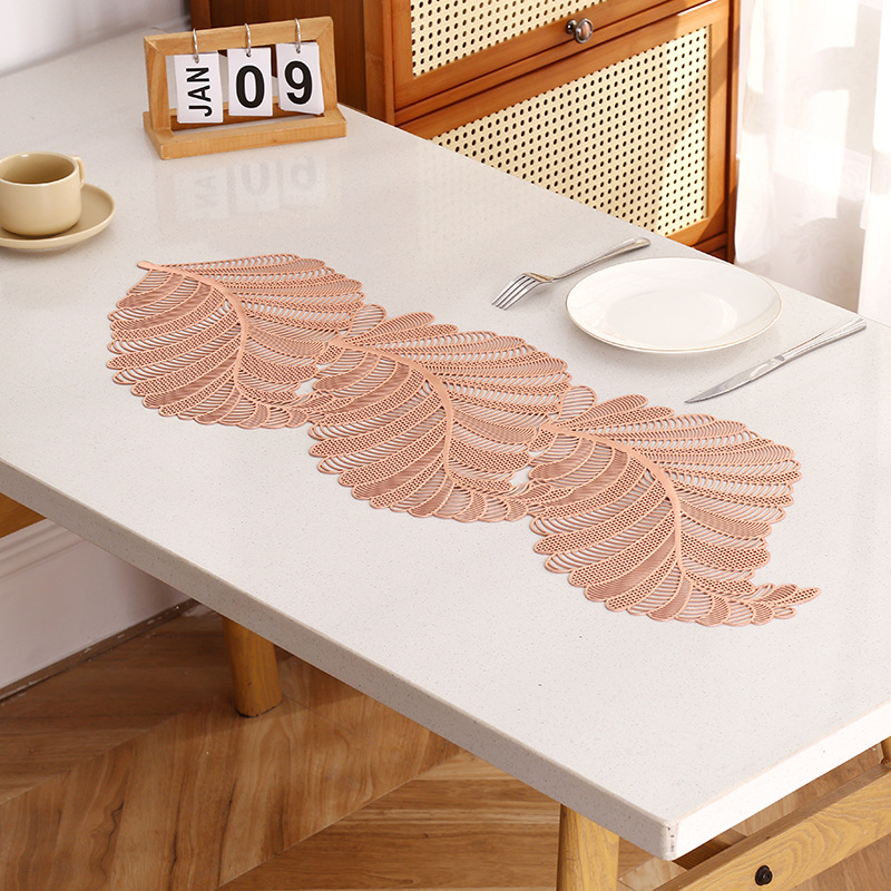 Alfombrilla de mesa simple de lujo ligero europea y americana, impermeable y a prueba de aceite, almohadilla de aislamiento térmico de PVC, sentido avanzado, bandera de mesa de viento INS al por mayor