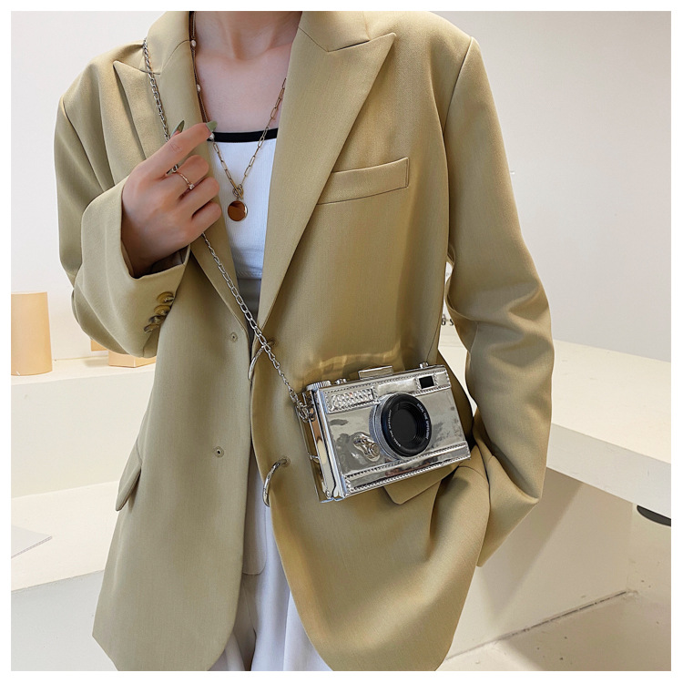 Women's Small Pu Leather Camera Fashion Chain Square Lock Clasp Crossbody Bag display picture 22