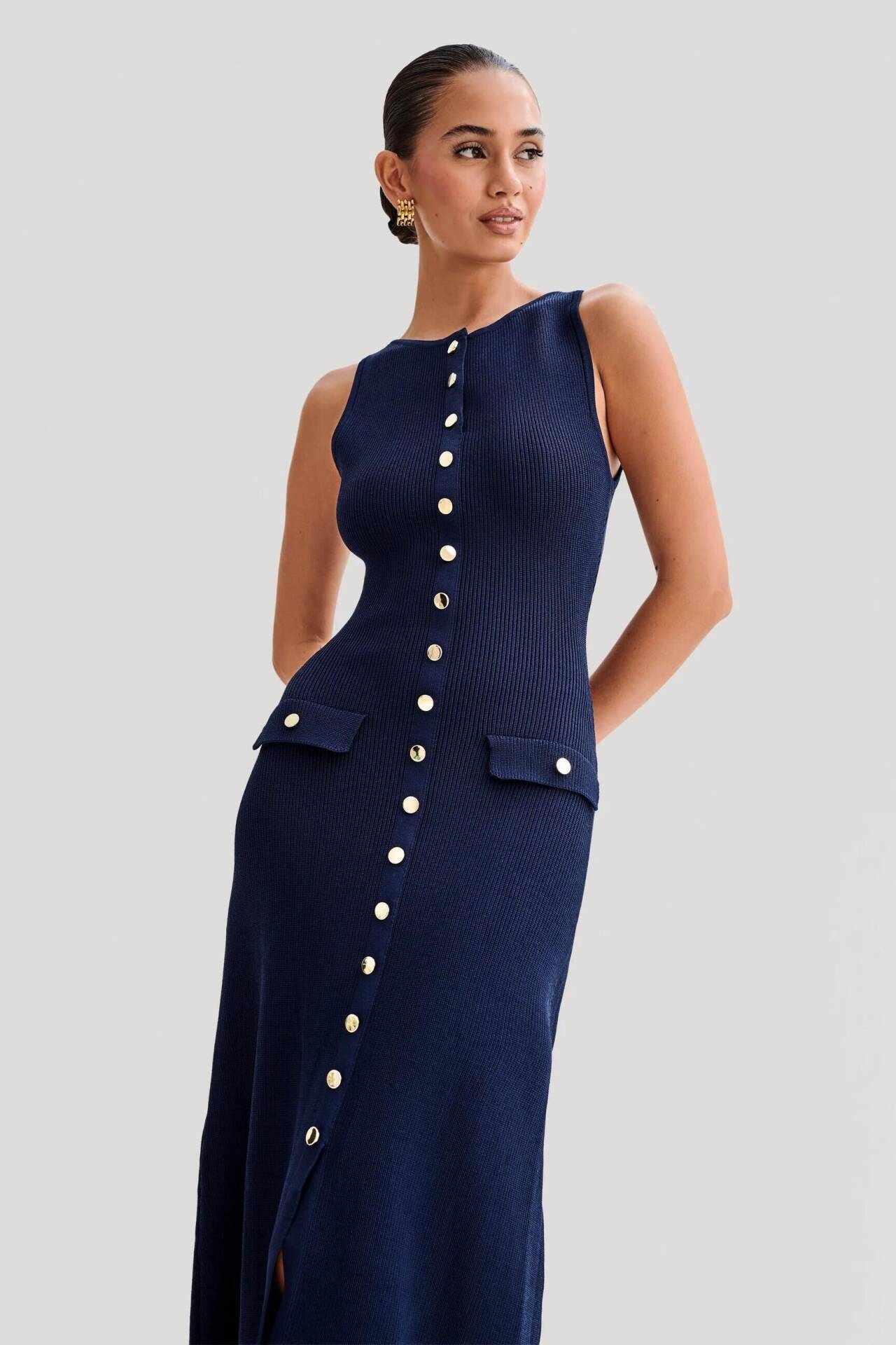 Ärmelloses Schmales Strickkleid Mit Rundhalsausschnitt Damen_voghion.com