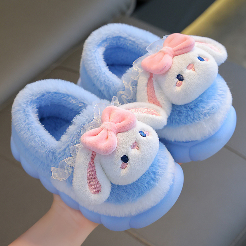 Zapatillas de algodón para niños invierno 2023 nuevos niños y niñas lindos de dibujos animados punta cerrada Zapatillas de algodón cálido zapatillas de felpa