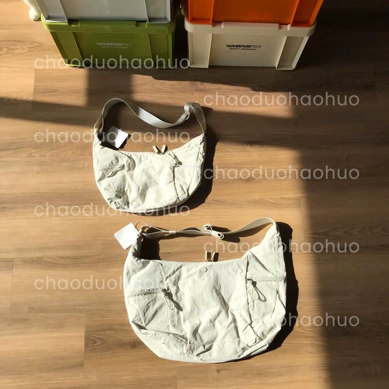 Slouchy 6L Croissant Bag Underarm Bag Bone White Shoulder Bag Crossbody Bag Waterproof Sports Yoga Gym Bag Slouchy 6L Croissant Bag Underarm Bag Bone White Shoulder Bag Crossbody Bag Waterproof Sports Yoga Gym Bag