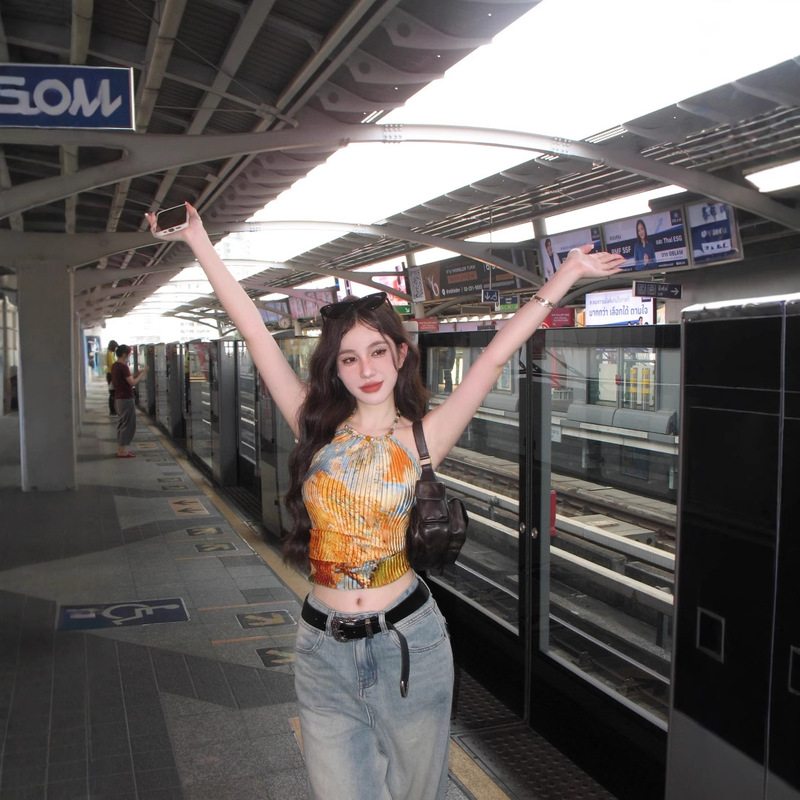 Vacation Style Seaside Wear Oil Painting Short Vest Women's Summer Sexy Halterneck Suspender Niche Design Top