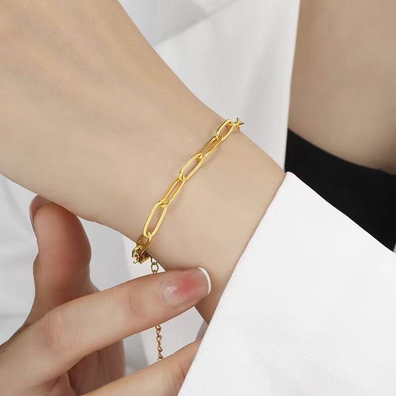 New Cross-Border Minimalist Cross Chain Bracelet in Gold, Non-Fading, Versatile Ins-Style Bracelet with Niche Design