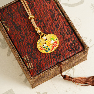 Խ��ɳ�𻨶��x����ˮ��ƽ���i�����ò���ɫ�͹�������L���Ʒ