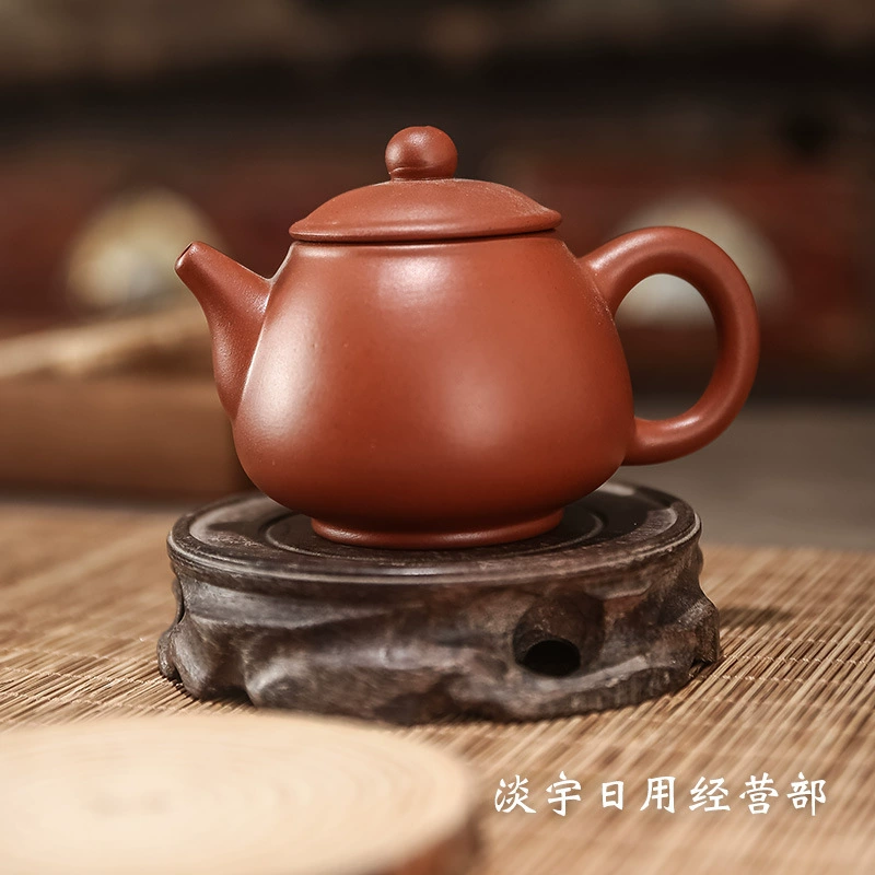 Antique teapot, small tea set